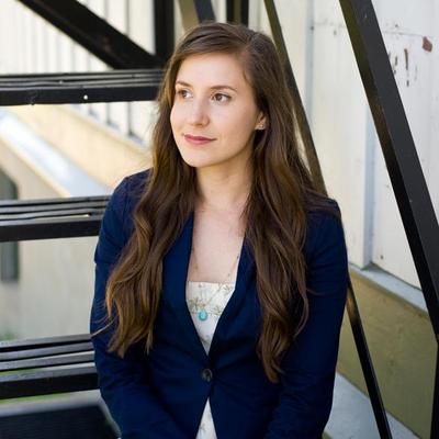 Profile Picture of Alice Emma Walker (@aliceemmwalker) on Twitter