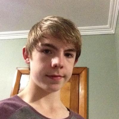 Profile Picture of Ethan Phillips (@Ethan_RUSTY900) on Twitter