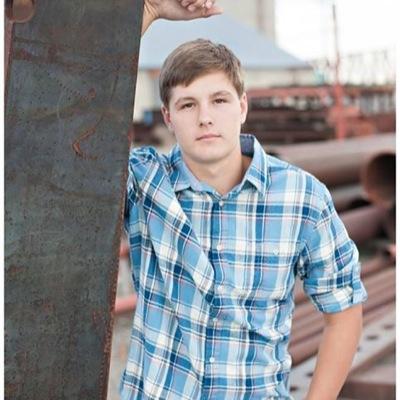 Profile Picture of Max 'Cruz' Dalton (@KidmanCruz) on Twitter