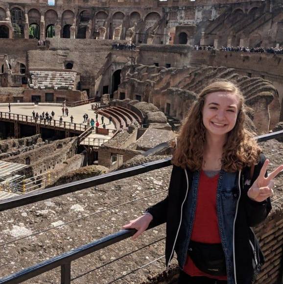 Sarah Michaelis - Poshmark Profile Picture of Sarah Michaelis (@sarahmichaelis) on Poshmark