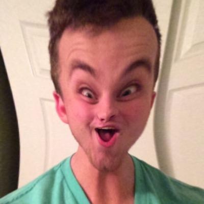 Profile Picture of Robert VanHoose (@robby_bobby17) on Twitter