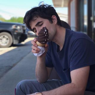 Profile Picture of Joel Austin (@CarolueSue) on Facebook