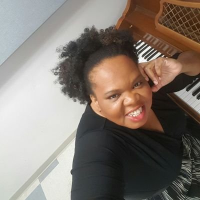 Profile Picture of Gwendolyn Brown (@gwencontralto) on Twitter