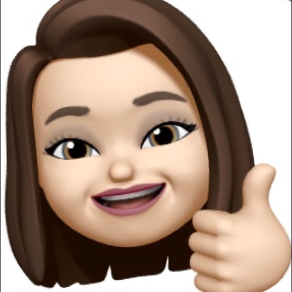 Profile Picture of Bella Stanca (@bella7110) on Poshmark