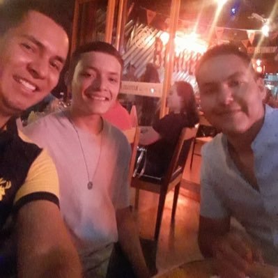 Profile Picture of Jonathan Landeros (@jonatha94255401) on Twitter