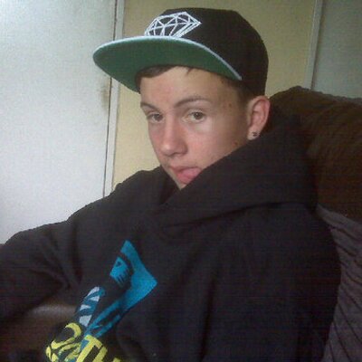 Profile Picture of Thomas Nigel Knights (@knightsy12321) on Twitter