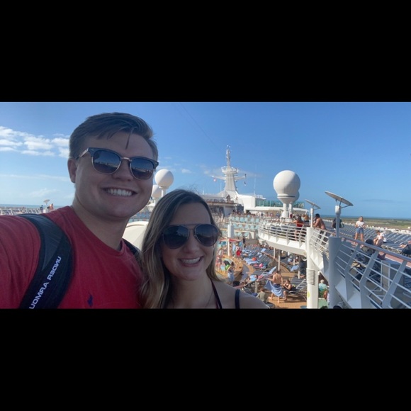 Profile Picture of Joseph Eischen (@eischen5858) on Poshmark