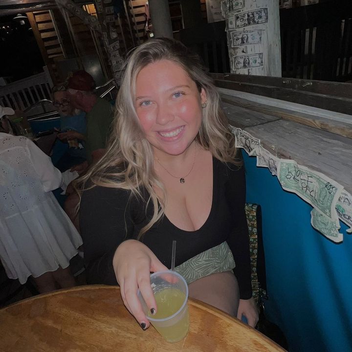 Profile Picture of carly_keeney (@carly_keeney) on Tiktok