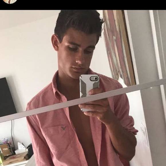 Profile Picture of Lane Conway (@conway36) on Poshmark