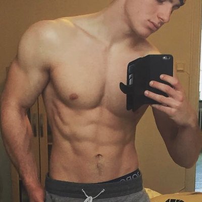 Profile Picture of Albert D'Leon (@alberdle) on Twitter