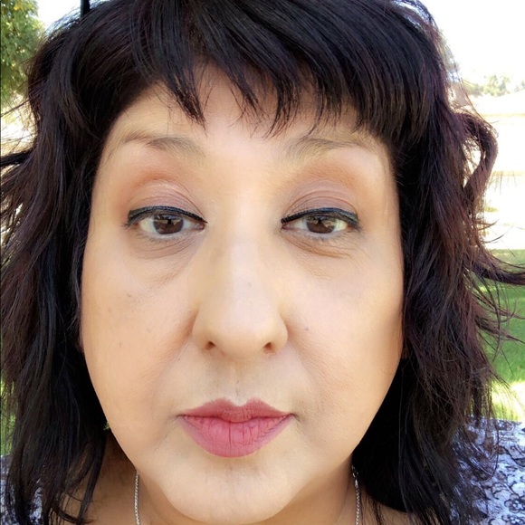 Profile Picture of Diana Apodaca (@powers2659) on Poshmark