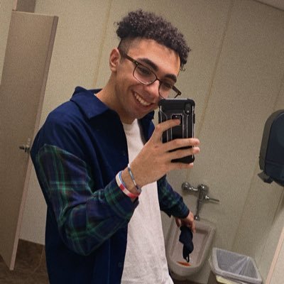 Profile Picture of Matthew Haddad (@MatthewHaddad13) on Twitter
