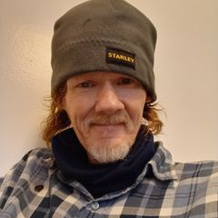 Profile Picture of buddy (@carlfelts) on Tiktok
