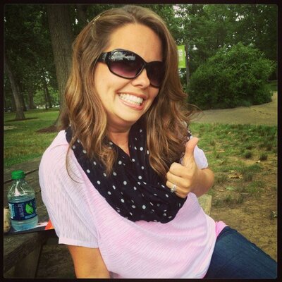 Profile Picture of Jessica Loescher (@jloe92003) on Twitter