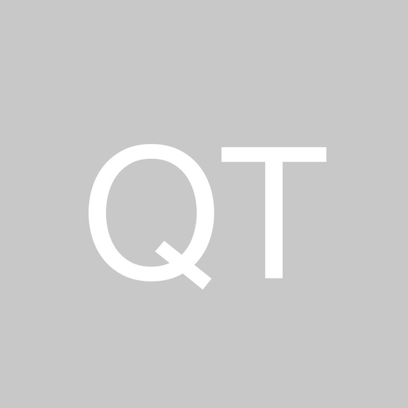 Profile Picture of Quynh-lam Tran (@qltran) on Poshmark