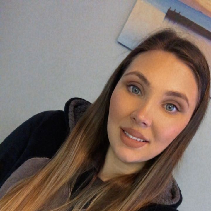 Profile Picture of Daniela Buzgan (@danielabuzgan2023) on Tiktok