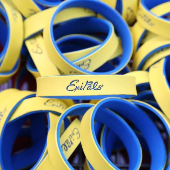 Profile Picture of Epi Pals (@epipals) on Poshmark