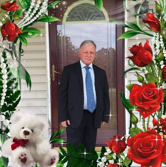 Profile Picture of Jose Chanza (@josechanza) on Poshmark