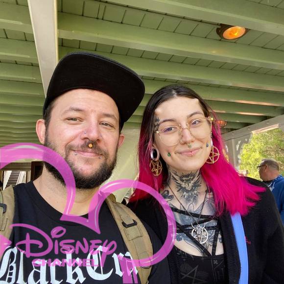 Profile Picture of John Hamaker (@johnhamaker) on Poshmark