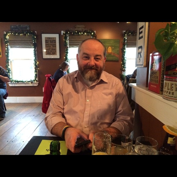 Profile Picture of Lisa Decesere (@ldecesere) on Poshmark