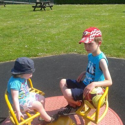 Julia Sansom - Twitter Profile Picture of Julia Sansom (@SansomJulia) on Twitter