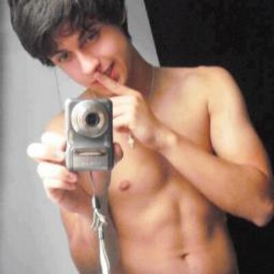 Profile Picture of Daniel Santana (@DanielsSanti) on Twitter