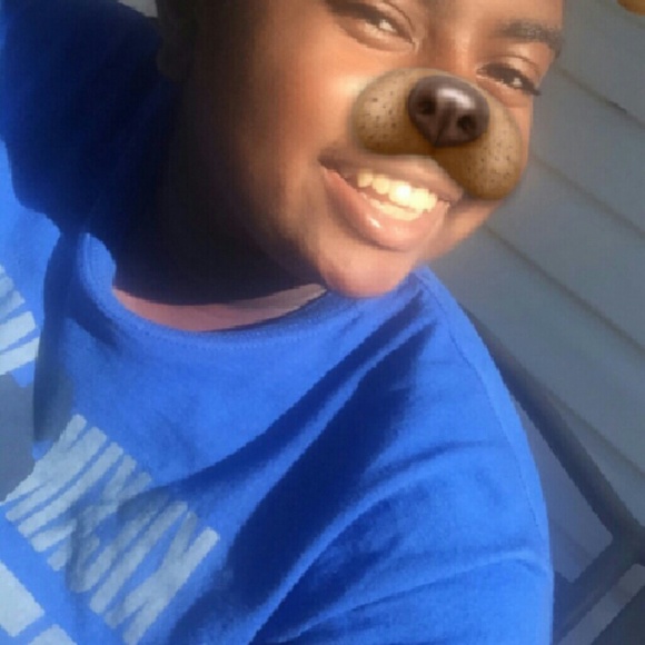 Profile Picture of Jazmin Daggs (@j_daggs) on Poshmark