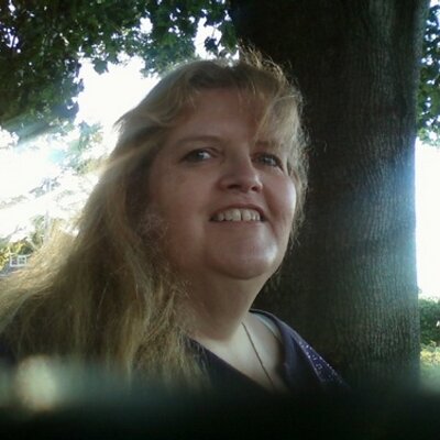 Profile Picture of CAROL SNELL (@CAROLMAXAMILLIO) on Twitter