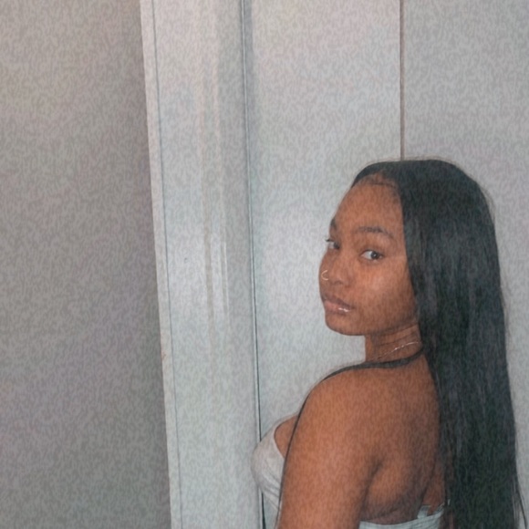 Profile Picture of Jakeria Chase (@jakeriachase457) on Poshmark