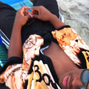 Profile Picture of Erik Scott (@dakingofglenwood) on Youtube