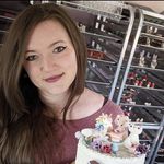 Profile Picture of Kristin Smith 🎂 fondant artist (@seasonably_adorned) on Instagram