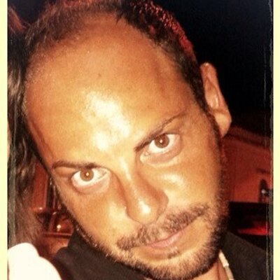 Profile Picture of Simone De Micheli (@LeonBurns80) on Twitter