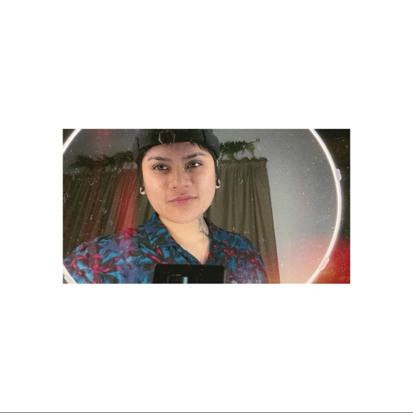 Profile Picture of Joyce Lelis (@joycelelis) on Poshmark