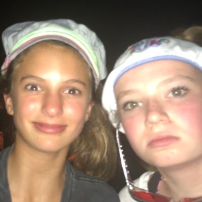 Profile Picture of Libby 🐲 (@libbytate8) on Twitter