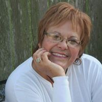 Profile Picture of Janet Escobar (@janet-escobar-11) on Quora