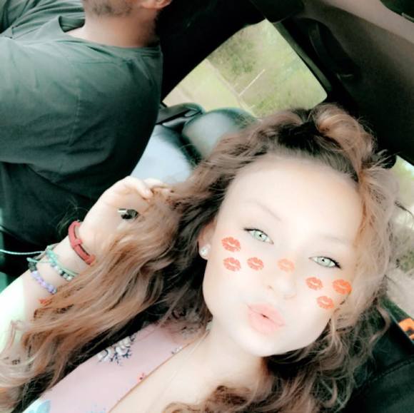 Profile Picture of Cori Ayers (@coriayers) on Poshmark