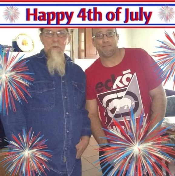 Profile Picture of Wanda Thompson (@wandat3785) on Poshmark