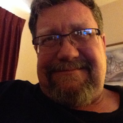 Profile Picture of Jeffrey Apel (@HiawathaMilw) on Twitter