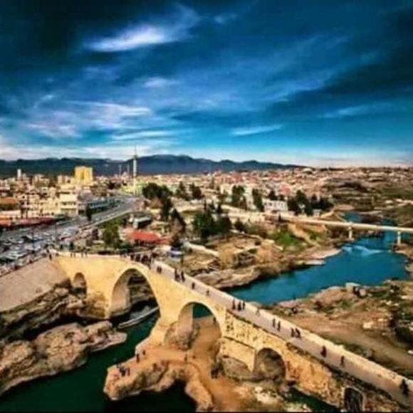 Profile Picture of Lava Zaxo (@lavazaxo) on Poshmark