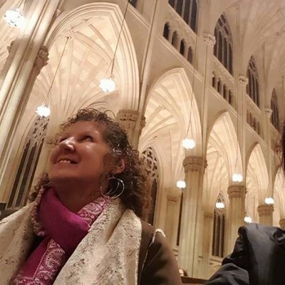 Profile Picture of Laura Sharp (@lsharp1964) on Twitter