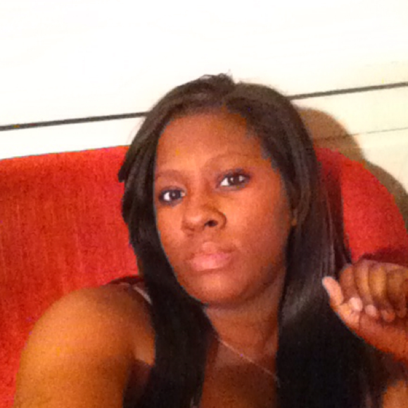 Profile Picture of Kim Fryer (@zaniyah6) on Poshmark