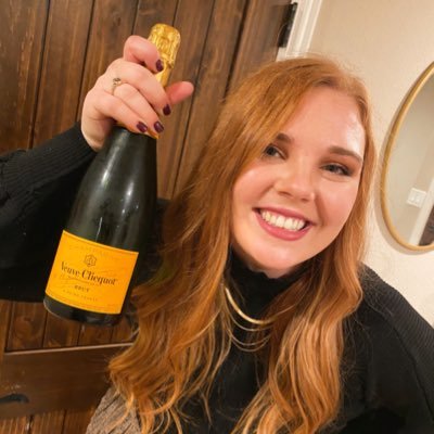 Profile Picture of Caroline Mitchell (@CarolineMitch18) on Twitter