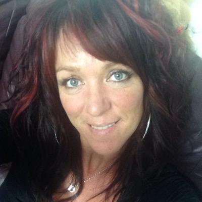 Profile Picture of Denise Levesque (@DeniseLevesqu10) on Twitter