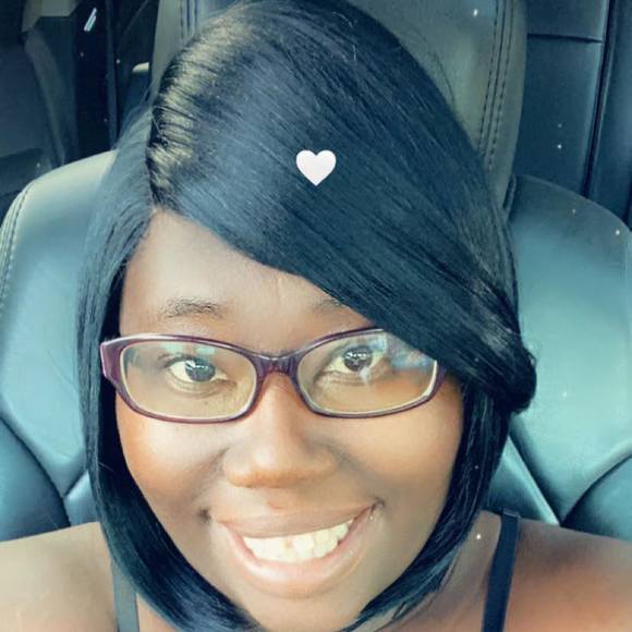 Profile Picture of Tanisha Moody (@nisha_lilma) on Poshmark