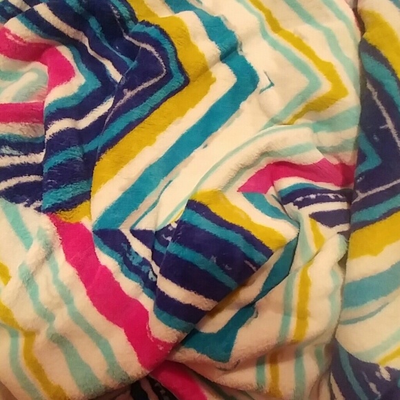 Profile Picture of Katie Lecompte (@katlecompte) on Poshmark