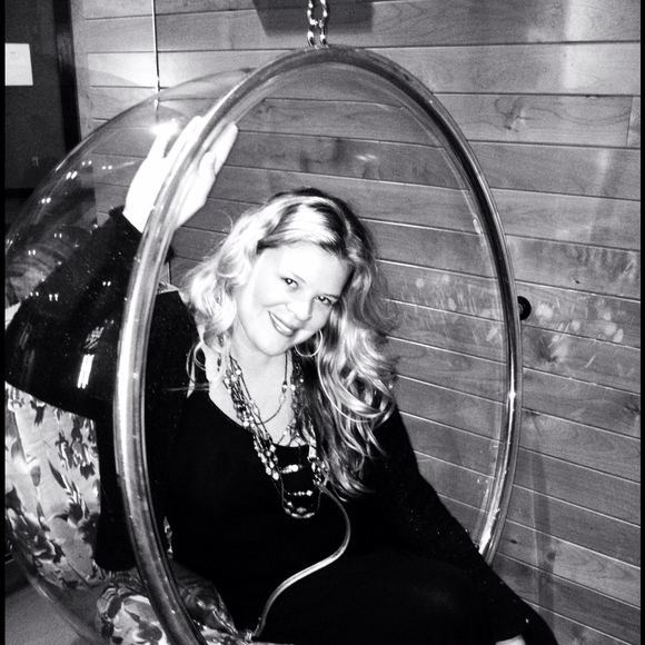 Profile Picture of Joleen Meilinger (@rockitmama) on Poshmark