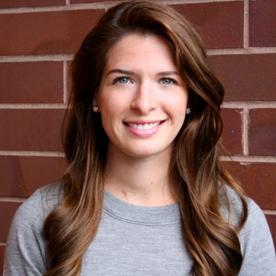 Profile Picture of Andrea Schoen (@aengelschoen) on Twitter