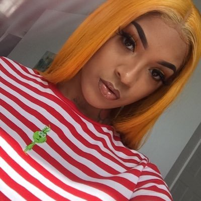 Profile Picture of Zita Karmichael 🧞‍♀️ (@GloZaee) on Twitter
