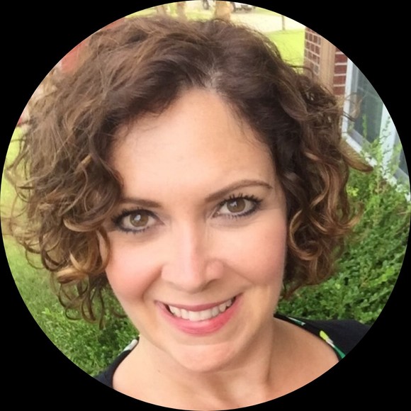 Profile Picture of Dana Dobbs (@danawc88) on Poshmark