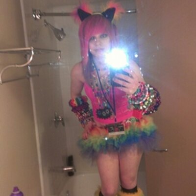 Profile Picture of Marshal Fox (@d3u15) on Twitter